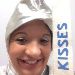 Meet your Posher, Jenaleh
