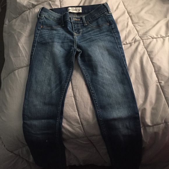 Abercrombie dark wash skinny jeans