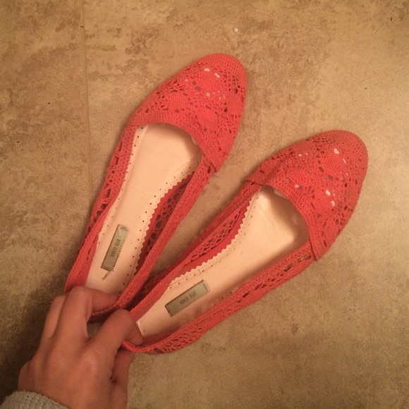 Kimchi Blue crocheted flats. Sz 7.