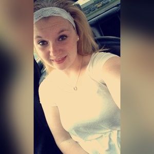 Meet your Posher, Lindsey