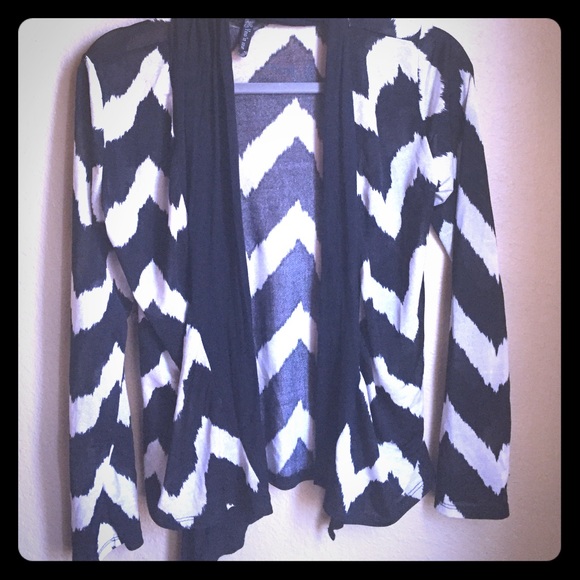 Black & white chevron