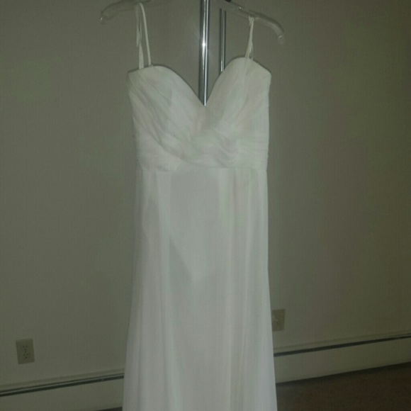 Ivory white wedding dress