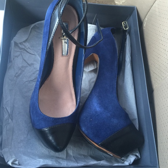 Women Dress Shoes