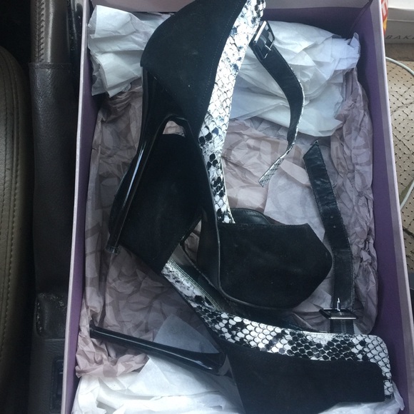 Women Dress Shoes