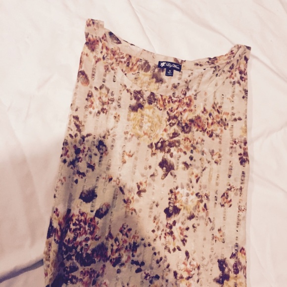 WATER COLOR TEE NWOT - Picture 2 of 3