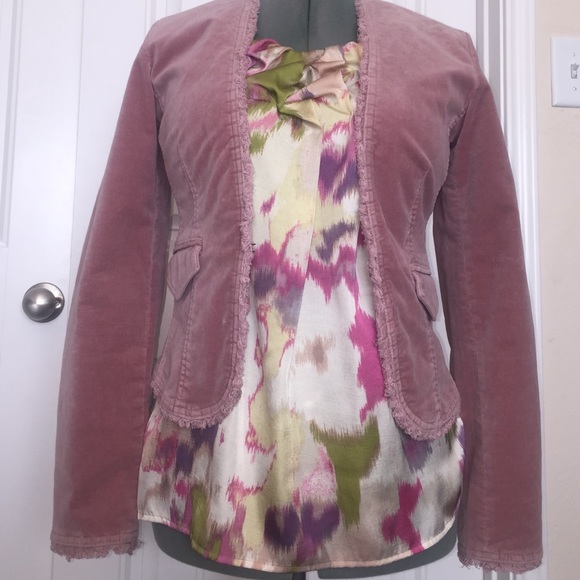 💙💙SOLD💙💙Pink velvet stretch jacket