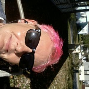 Meet your Posher, Noreen