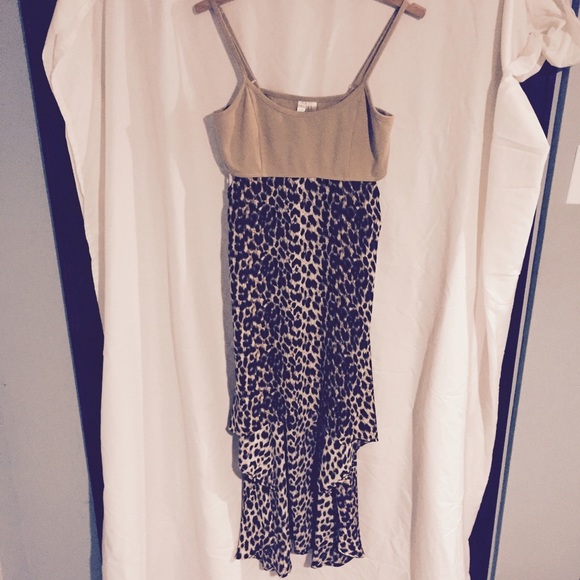 NWOT CHEETAH PEEK A BOO DRESS