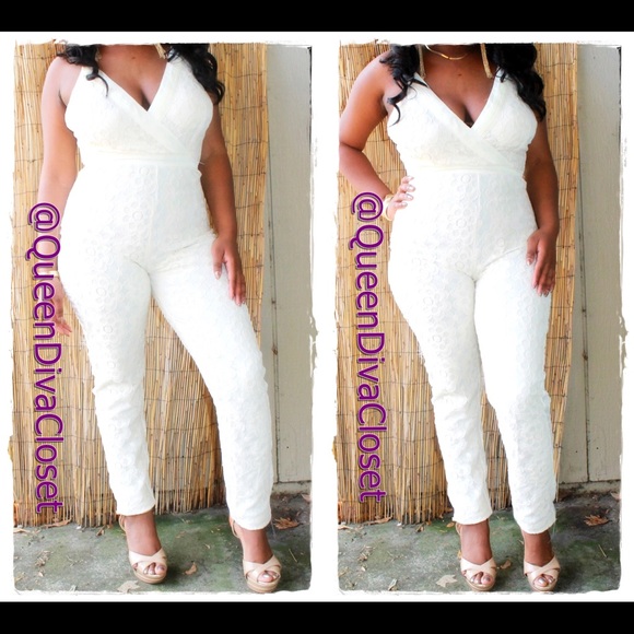 White Ivory crochet lace surplice jumpsuit romper - Picture 2 of 2