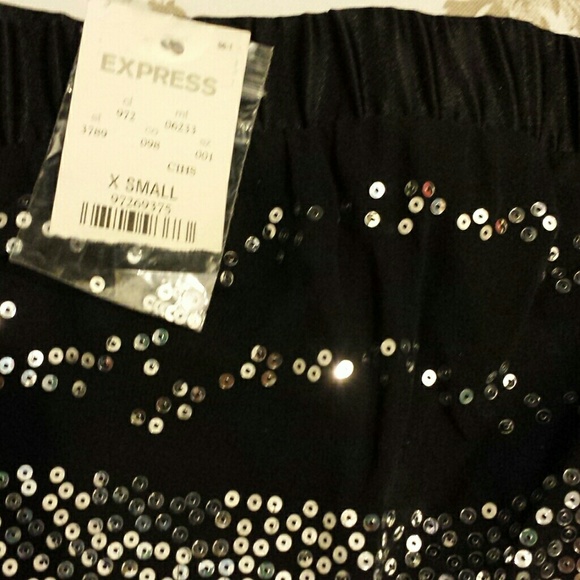 Black sequence top - Picture 2 of 2