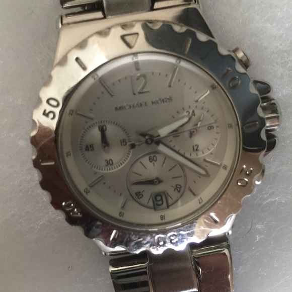 A Michael Kors watch. main image 4