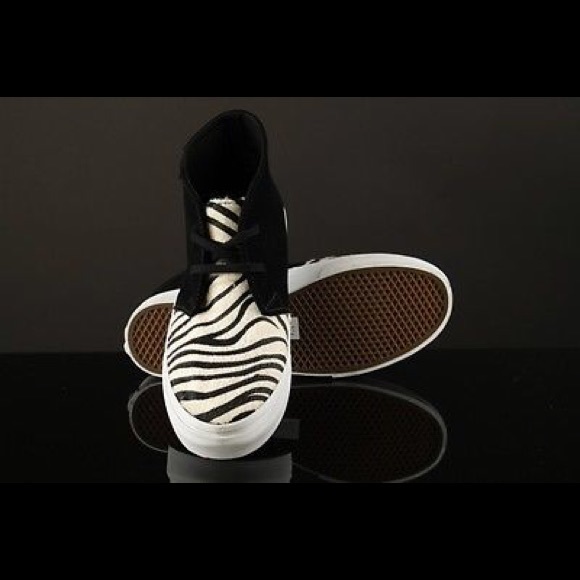 Vans zebra faux calf hair 8.5