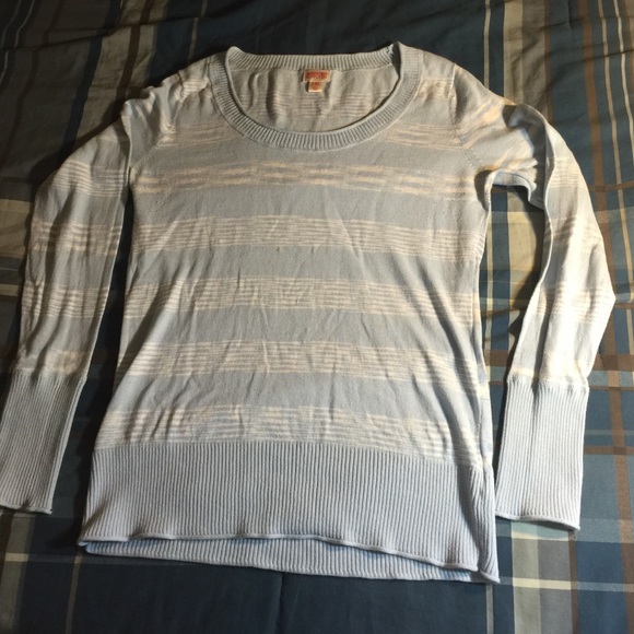 🎉 Scoop neck sweater 🎉