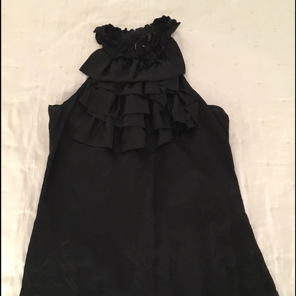 Sleeveless ruffle blouse - Picture 1 of 2