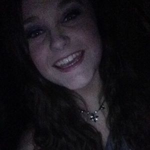 Meet your Posher, Ali