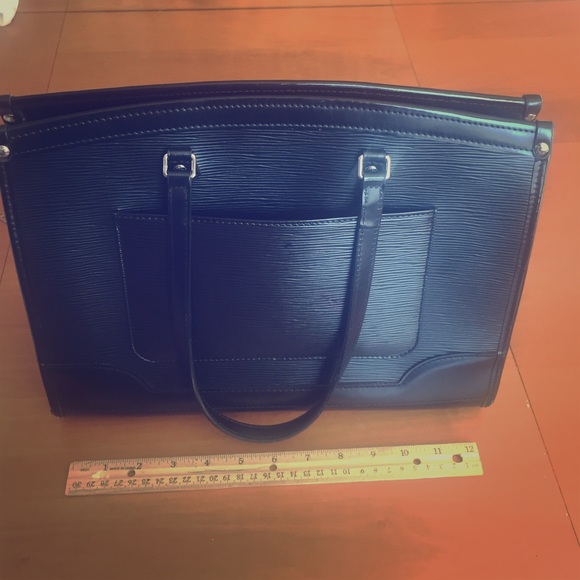 Authentic Louis Vuitton tote - Picture 1 of 3