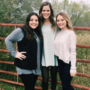 Meet your Posher, Kelly