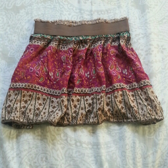Patterned skirt - Picture 1 of 3