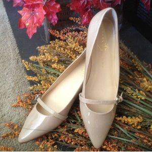Nude Itansley Patent Flats ♡