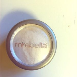 Mirabella eyeshadow