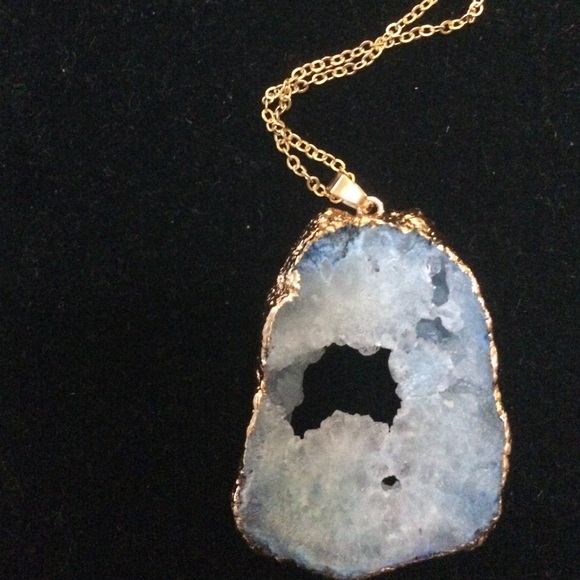 Natural stone Druzy necklace - Picture 3 of 4