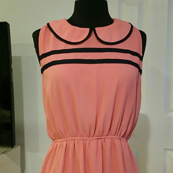 SOLD OUT !FOREVER 21 BEAUTIFUL SALMON DRESS SIZE L - Picture 2 of 4