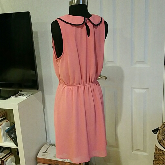 SOLD OUT !FOREVER 21 BEAUTIFUL SALMON DRESS SIZE L - Picture 3 of 4