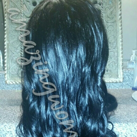 Brazilian body wave full lace wig - Picture 4 of 6