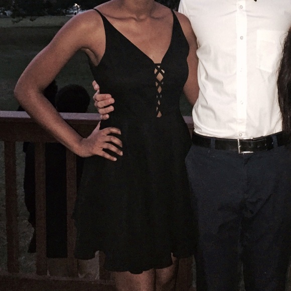 Tobi Black Caged/Laddered Skater Dress - Picture 1 of 4