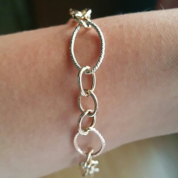 Real pawnable 18k Italian Gold Bracelet - Picture 3 of 4