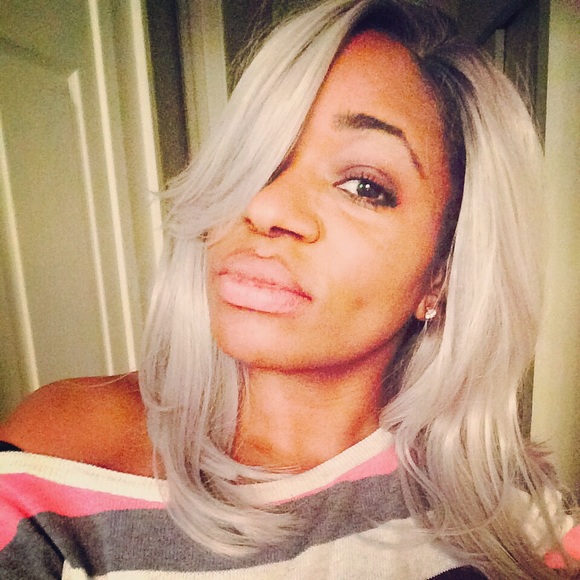 Meet your Posher, Latoya