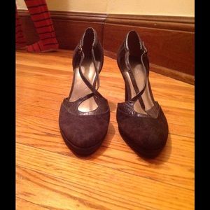 Dressy work or casual shoe