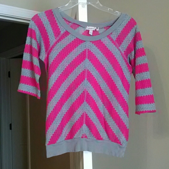 Child's Hot pink and gray chevron sweater