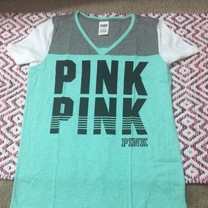 Brand NWT mint VS PINK tee sz M