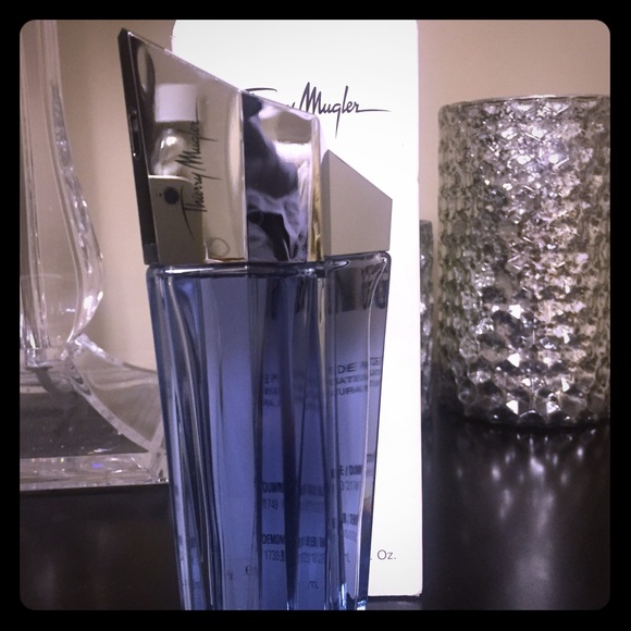 Angel perfume by Thierry Mugler