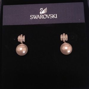 Swarovski earring