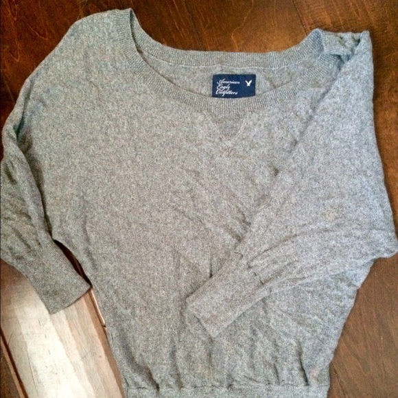 American Eagle Gray Sweater