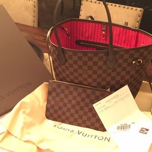 Louis Vuitton never full MM damier w tags