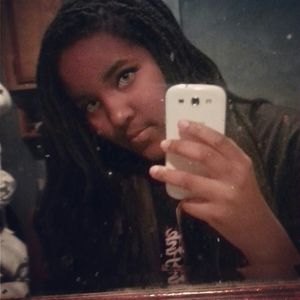 Meet your Posher, Makyla