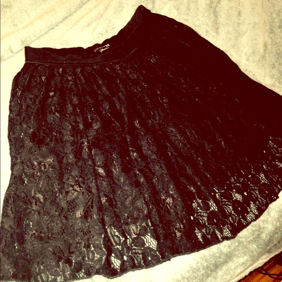 High wasted skirt- Forever 21