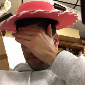 Meet your Posher, Amer