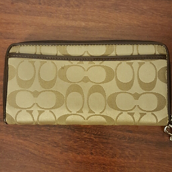 SOLD - Picture 3 of 4