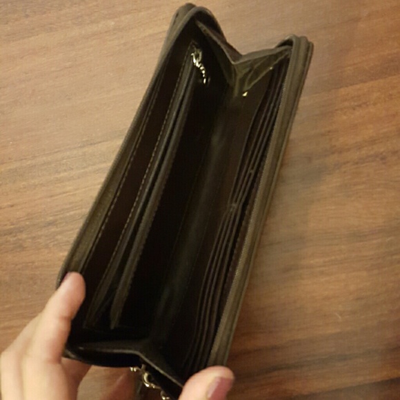 SOLD - Picture 4 of 4