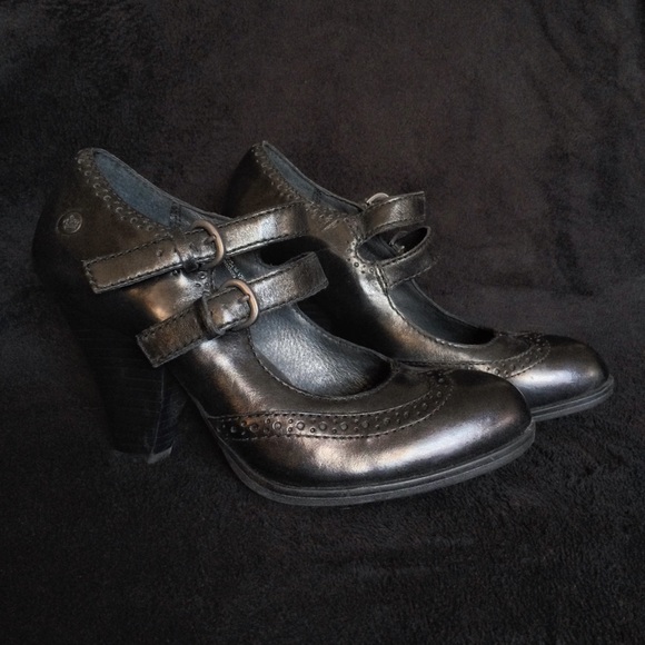 BORN Mary Jane Oxford style leather heel black