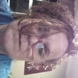 Meet your Posher, Carol