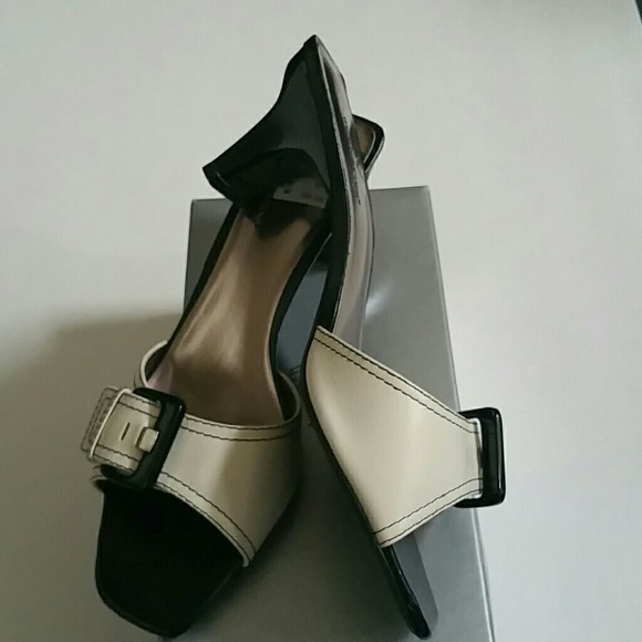 Worthington woman sandals size 8 M - Picture 2 of 2