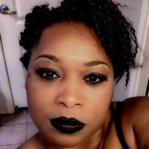 Meet your Posher, Henrietta