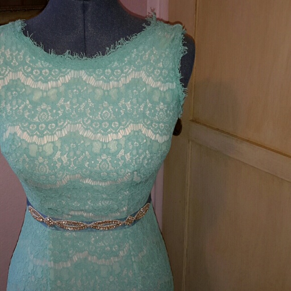Tiffany blue lace dress - Picture 2 of 3