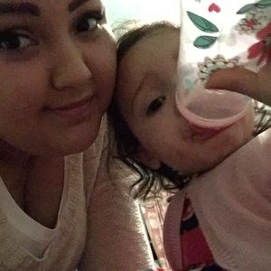 Meet your Posher, Regina