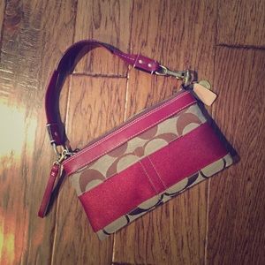 Cute little Coach purse for the Holidays!